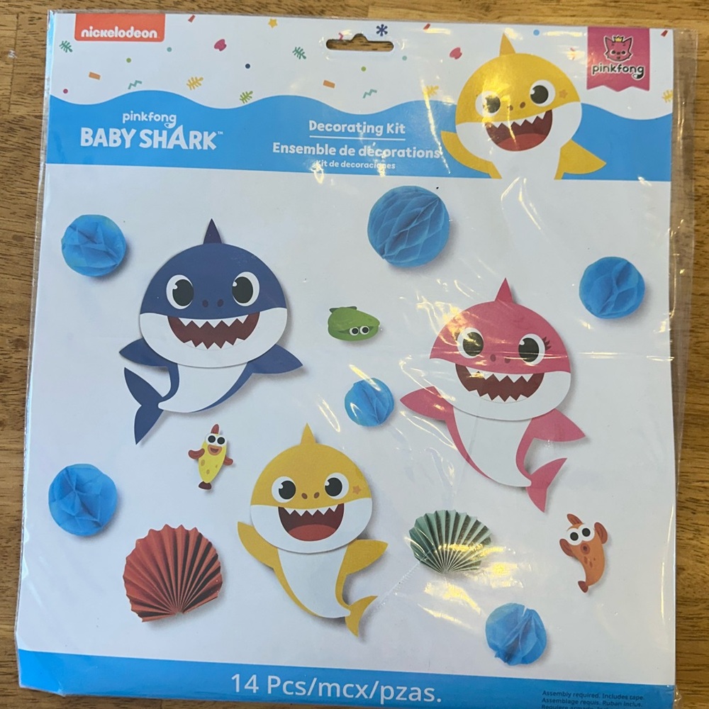 Nickelodeon Pinkfong - Baby Shark Decorating Kit
